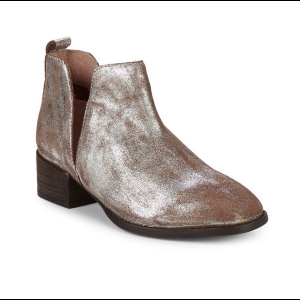 Seychelles Offstage Metallic Bootie